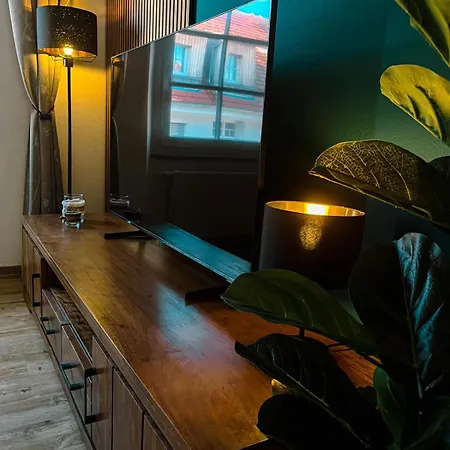 Zen Holz & Hirsch Loft - Parkplatz Und Hund Appartamento *