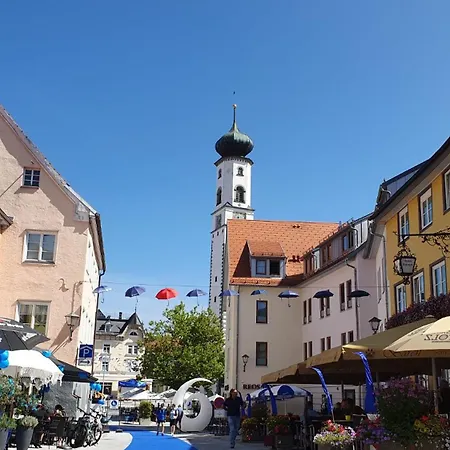 アパート Stayzen Holz & Hirsch Deluxe Hideaway Zentral Mit Parkplatz *