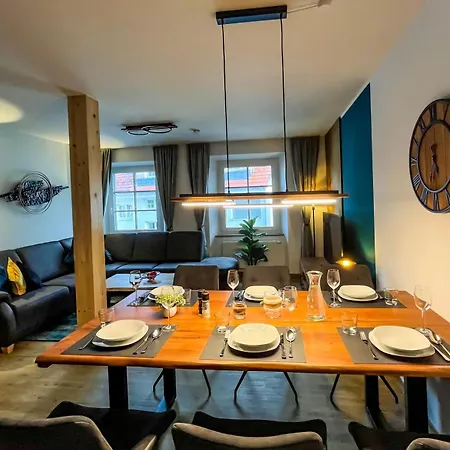 Apartment Stayzen Holz & Hirsch Deluxe Hideaway Zentral Mit Parkplatz